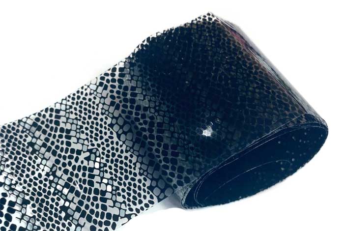 113 - Liten svart skala 